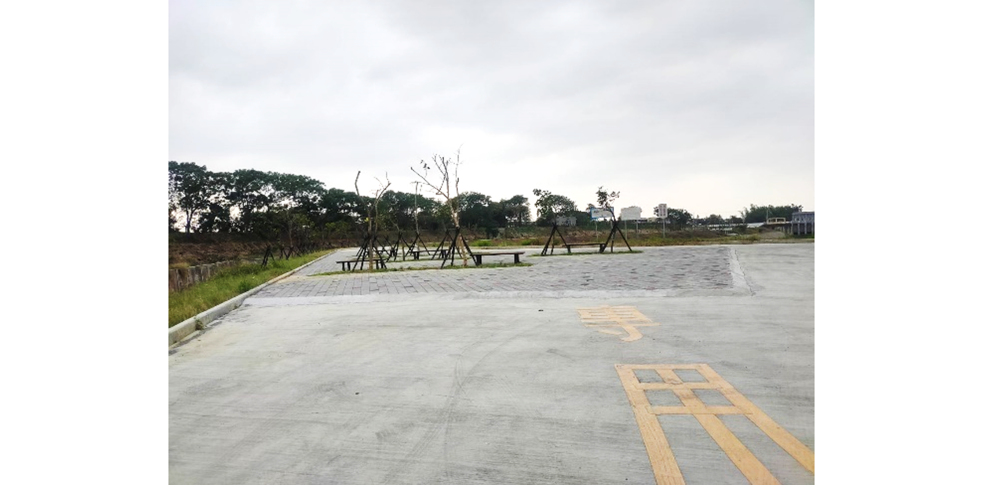 竣工實景－廣場Ａ