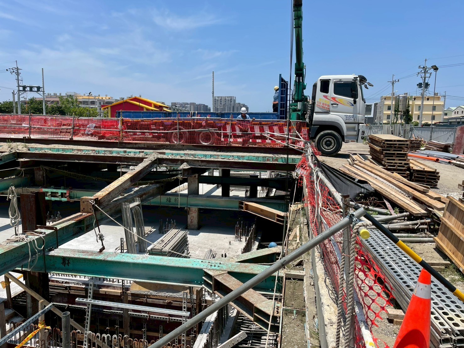 1140520北側施工架拆除